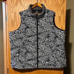 Lands' End Navy and White Vest